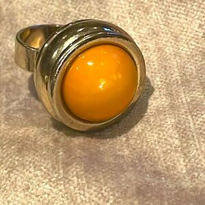 Anne Klein Ring Vintage 90’s Mustard and Gold Anne Klein Ring size 5.75